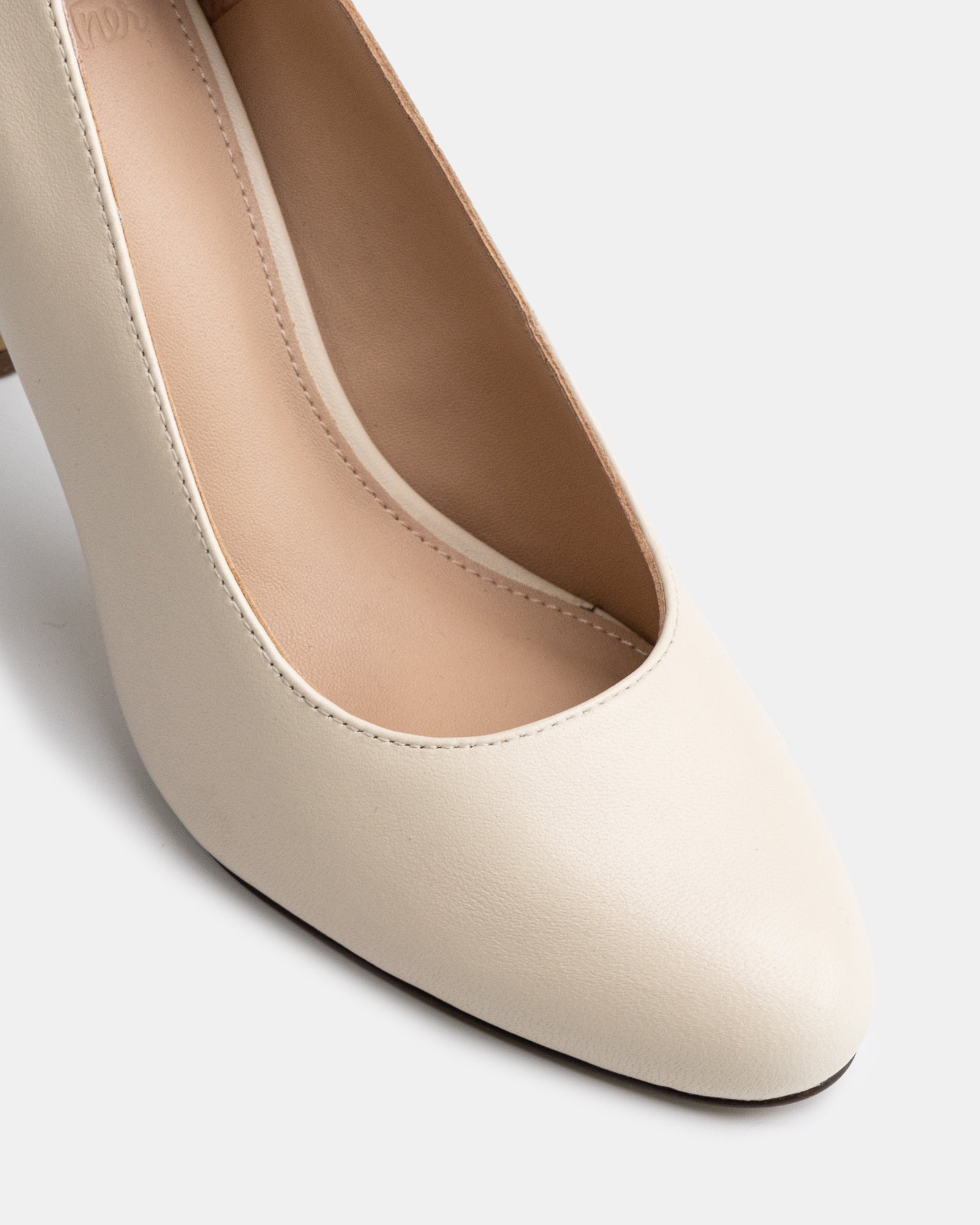 Tash Vintage Ivory Leather Stiletto Pump