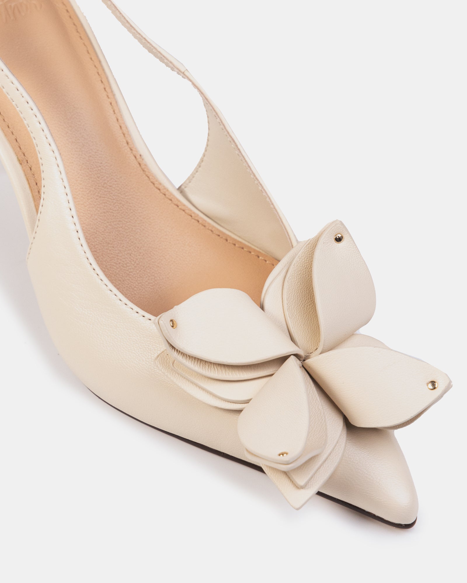 Luv Vintage Ivory Leather Slingback