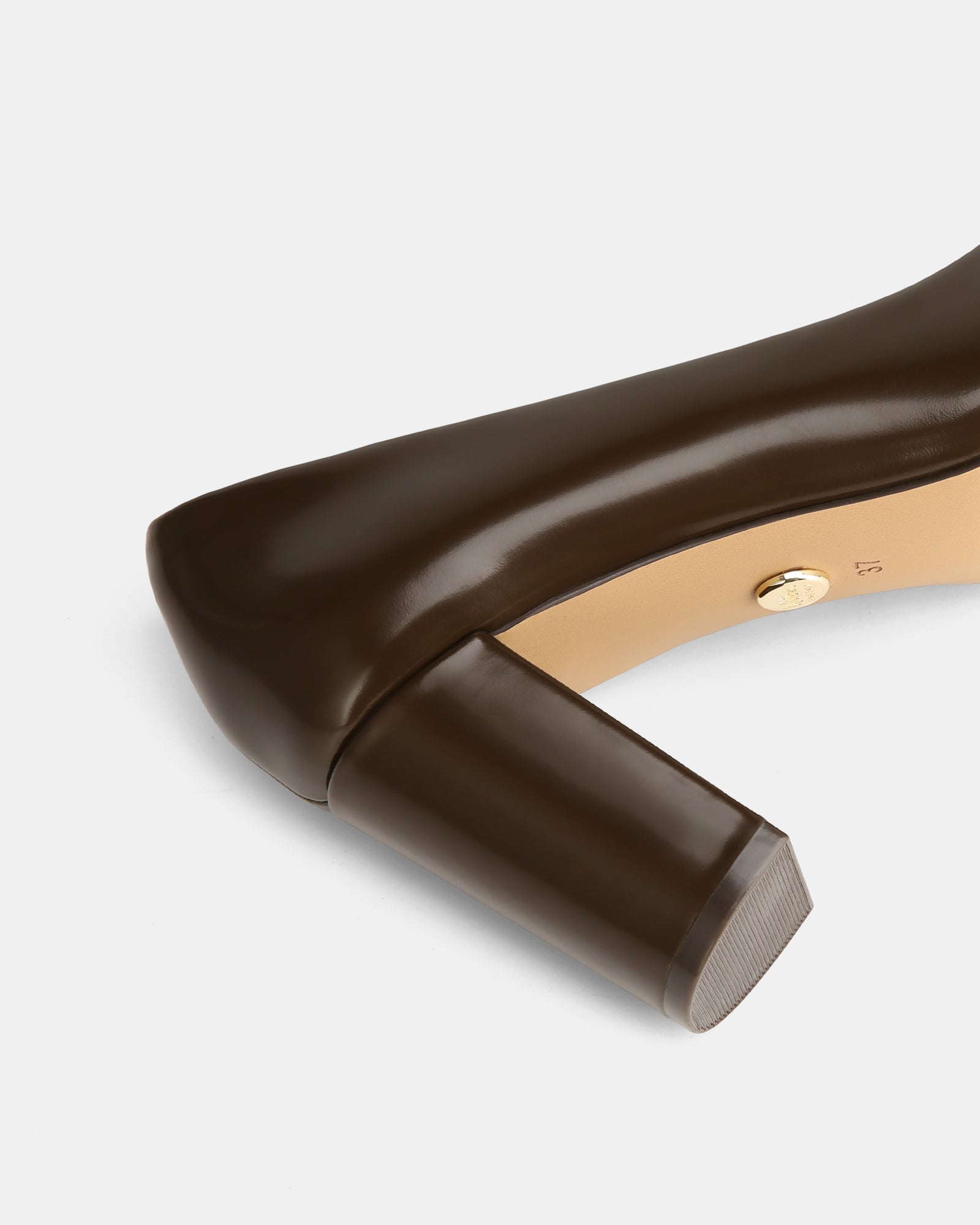 Sara Hot Chocolate Leather Pump