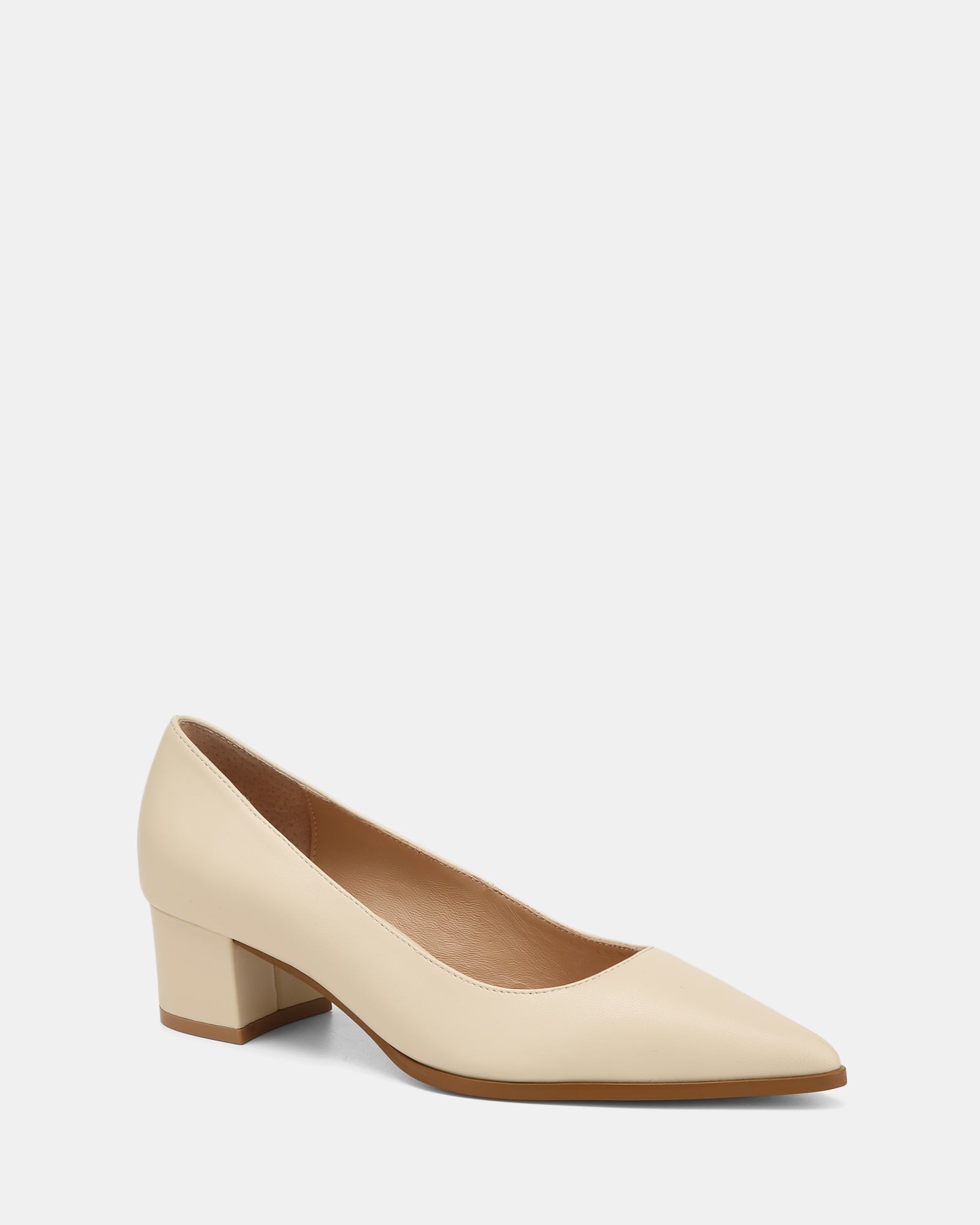 Fae Vintage Ivory Leather Pump