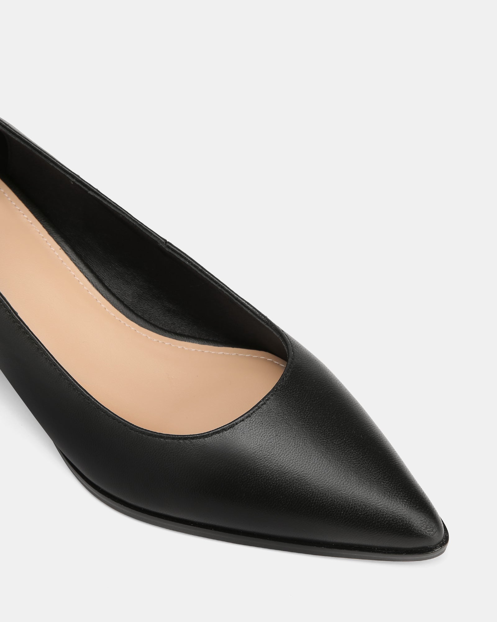 Fae Black Leather Pump