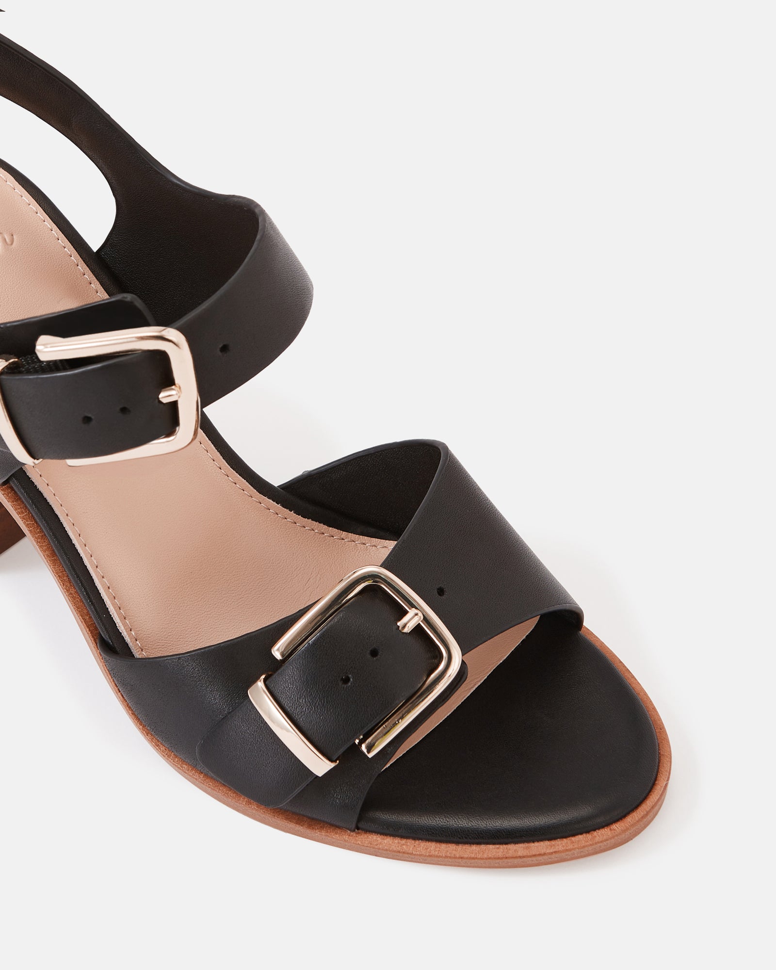 Pipa Black Leather Block Heel