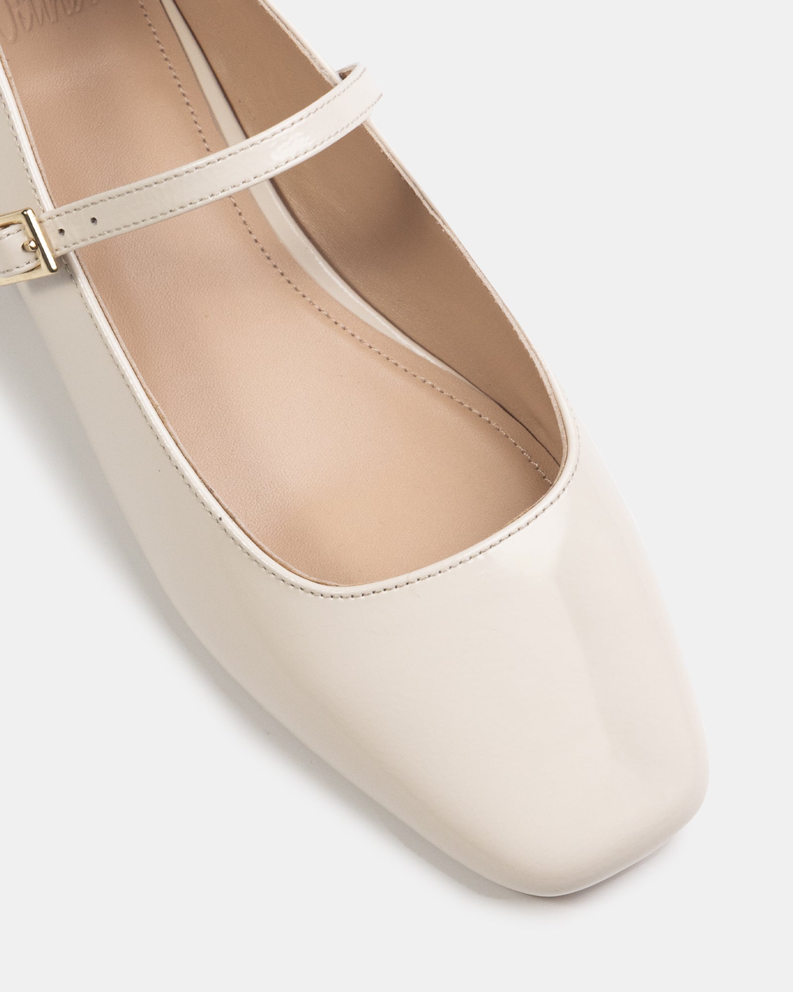 Aria Vintage Ivory Crinkle Patent Leather Mary Jane