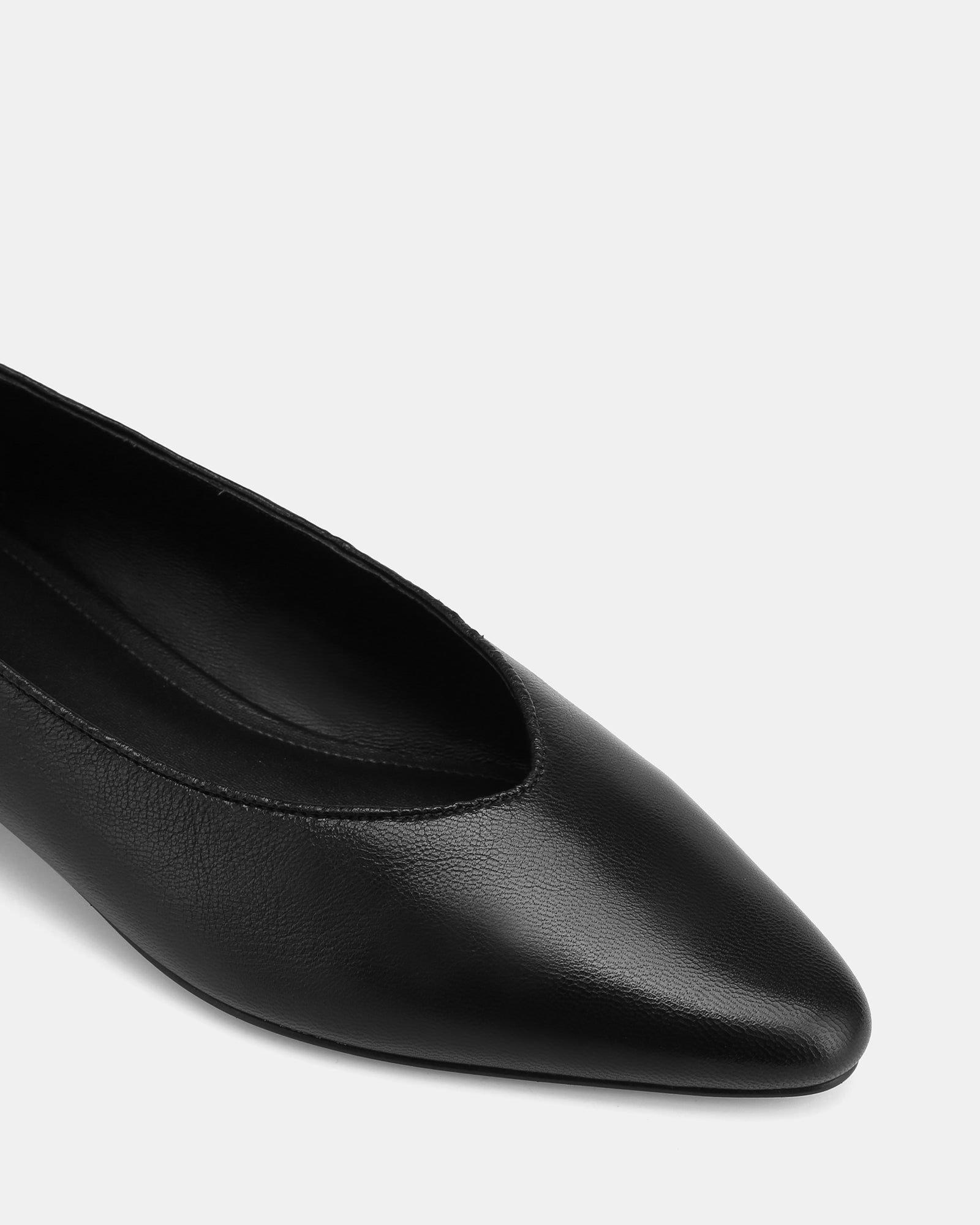 Calio Black Leather Ballet Flat