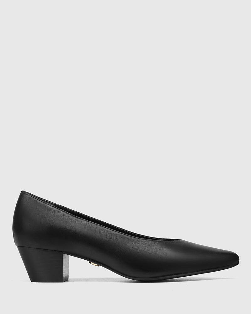 Cara Black Leather Pump