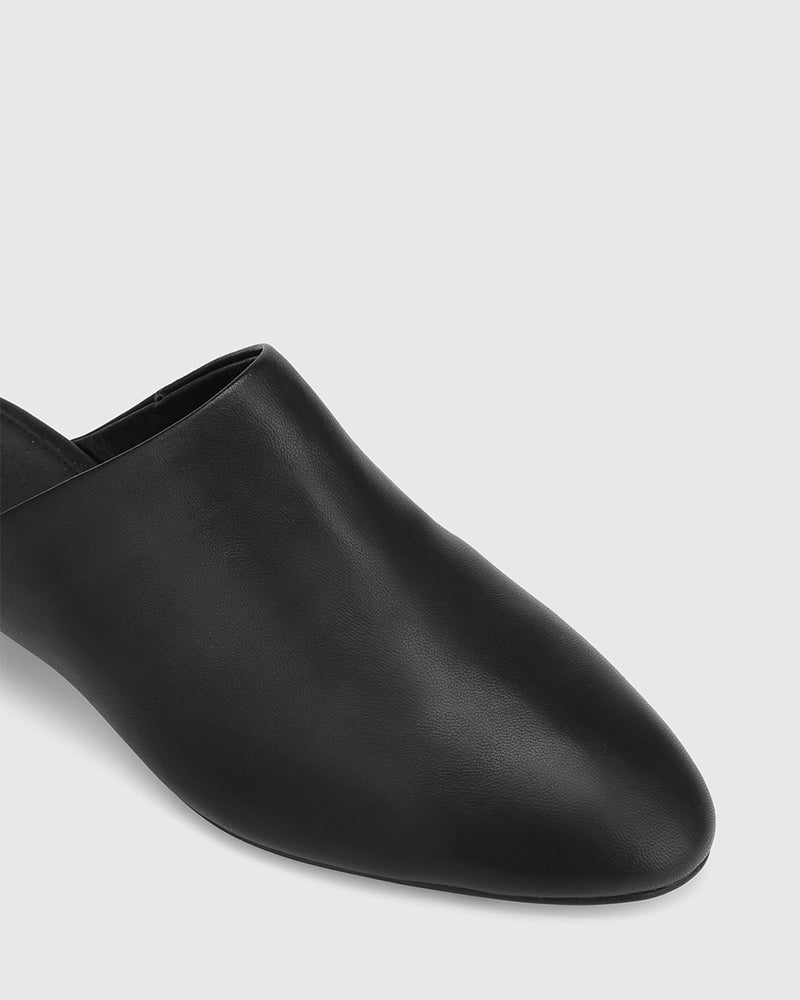 Conan Black Leather Mule