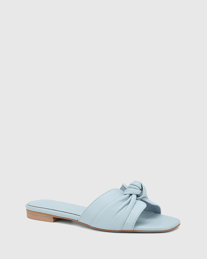 DUA PLACID BLUE LEATHER