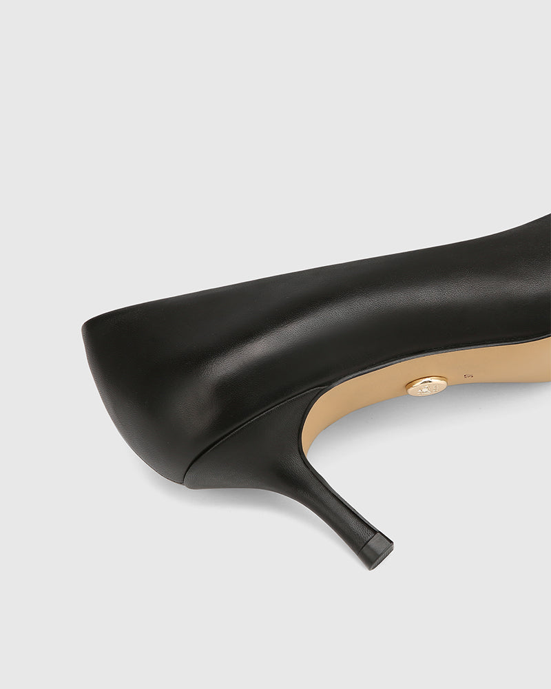 Maine Black Leather Pump