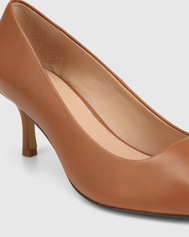 Maine Warm Cinnamon Leather Pump