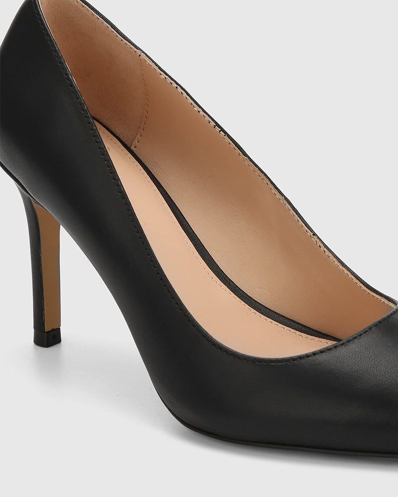 Ravyn Black Leather Pump