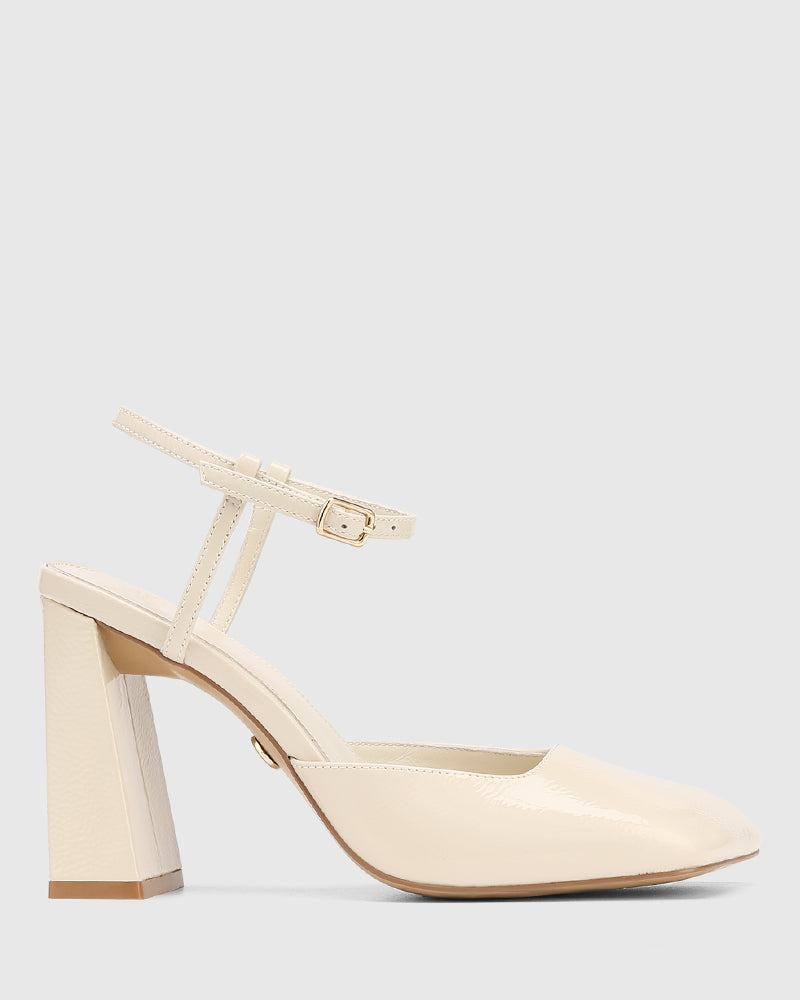 Youki Vintage Ivory Crinkle Patent Leather Block Heel